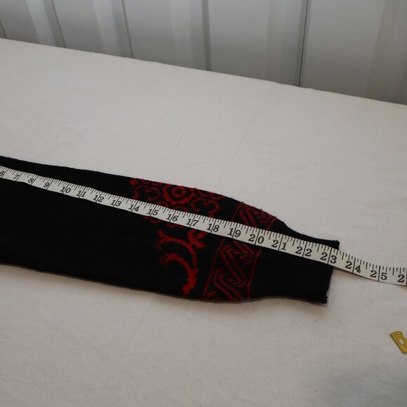 Pendleton Vintage Women's 100% Wool Cardigan Red Black Scroll Design Size Med - Picture 7 of 9